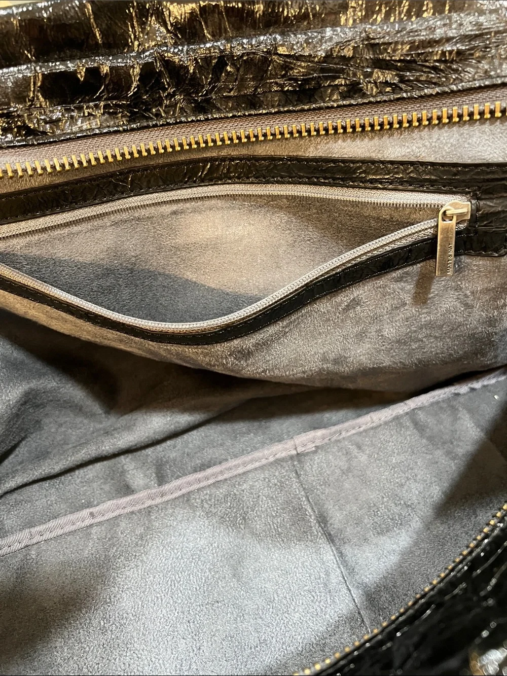 Matt & Nat Unisex Vegan Leather Black Glossy Textured Duffel W/Adjustable Strap